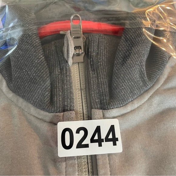 Lululemon Training Jacket Heathered Dark Slate Heathered Mojave Tan 20244 - Picture 10 of 10